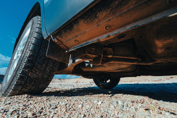 W jaki sposób inżynierowie analizują charakterystykę zmęczeniową tulei gumowych w układach zawieszenia samochodowego?